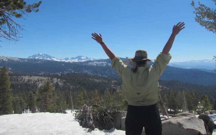 summer backpacking wilderness program for girls in yosemite